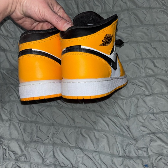 Nike Black and Yellow High-Top Sneakers - Picture 6 of 6